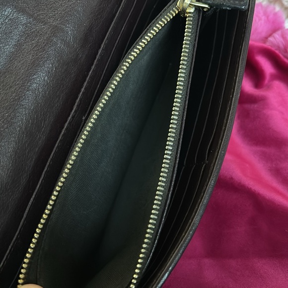 💜 MIU MIU Purple stud wallet - Picture 13 of 16